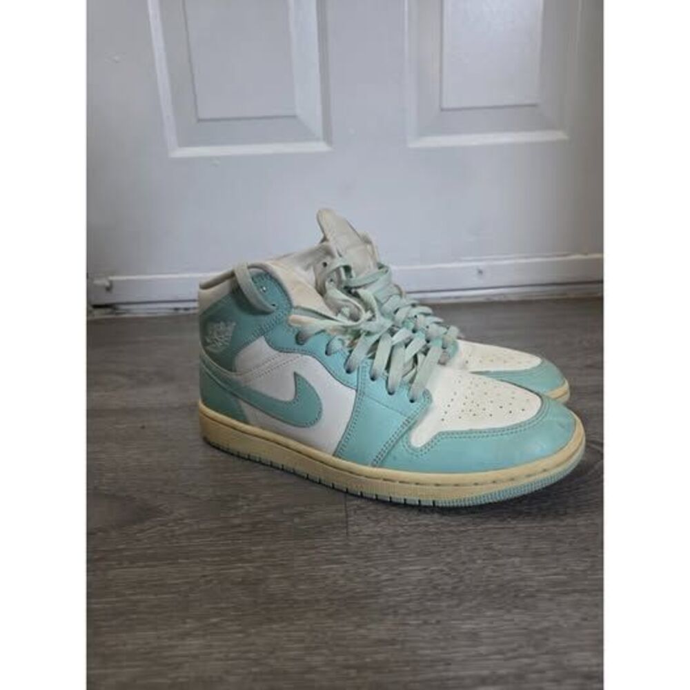 Air Jordan 1 Mid Women's Shoes Sail-Light Dew-Muslin BQ6472-132